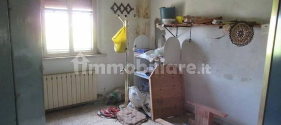4 bedrooms Apartment in Pontedera, Italy No. 178461 5