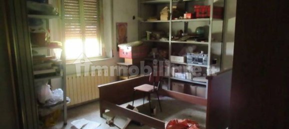 4 bedrooms Apartment in Pontedera, Italy No. 178461 6