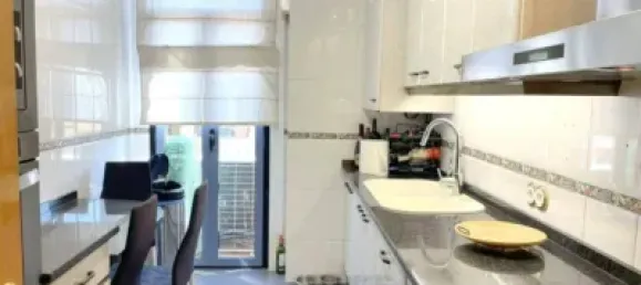 Квартира с 3 спальнями в Эль-Вендрель, Испания № 190382 2