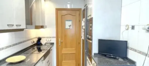 Квартира с 3 спальнями в Эль-Вендрель, Испания № 190382 4