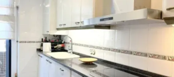 Квартира с 3 спальнями в Эль-Вендрель, Испания № 190382 3