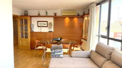 Квартира с 3 спальнями в Эль-Вендрель, Испания № 190382