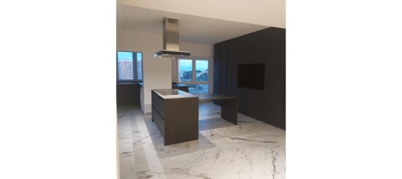 4 bedrooms Apartment in Lisbon, Portugal No. 133958 11