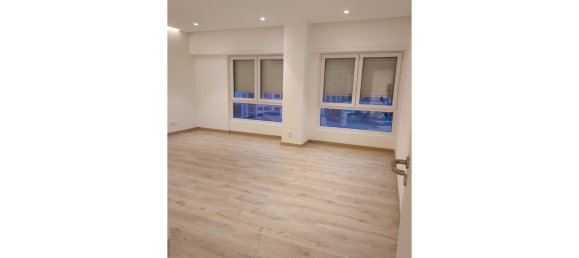 4 bedrooms Apartment in Lisbon, Portugal No. 133958 19