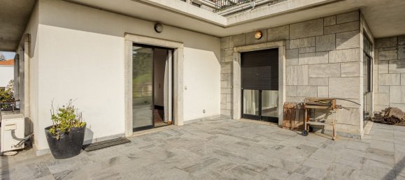 8 غرف نوم منزل في Lisbon, Portugal رقم 98424 4