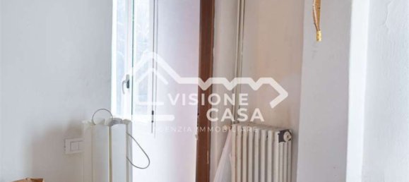 Casa de 3 divisões em Reggio Emilia, Italy N.º 196439 13