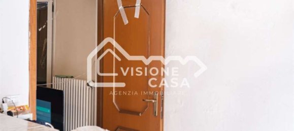 Casa de 3 divisões em Reggio Emilia, Italy N.º 196439 10