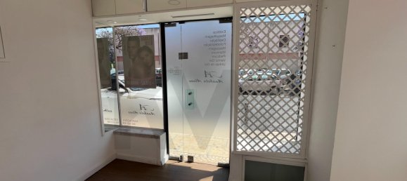 Gewerbliche Immobilie in Lisbon, Portugal 25m², Nr. 190237 3