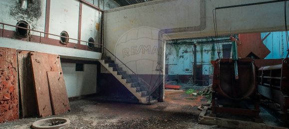 Entrepôt à Cadaval, Portugal 4247m² No. 70620 40