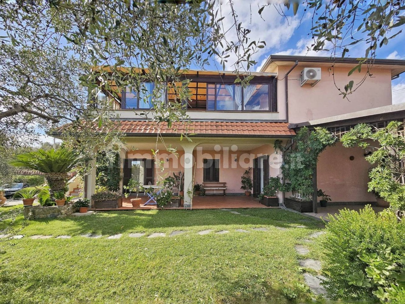 4 bedrooms Villa in Fosdinovo, Italy No. 349430