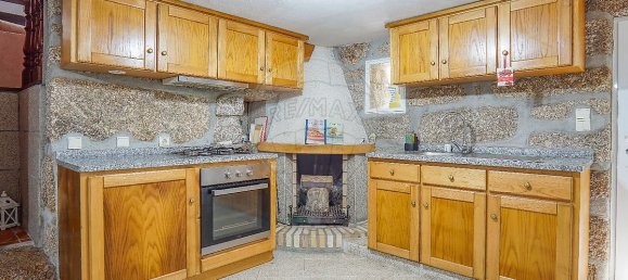 2 bedrooms House in Amarante, Portugal No. 26620 13