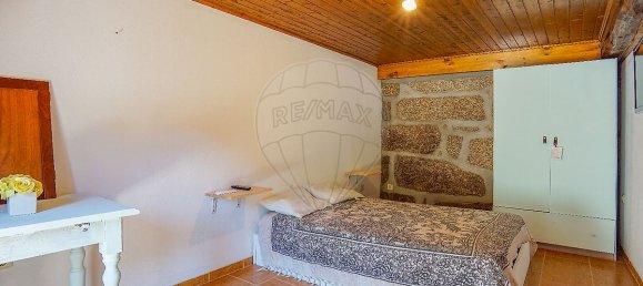 2 bedrooms House in Amarante, Portugal No. 26620 2