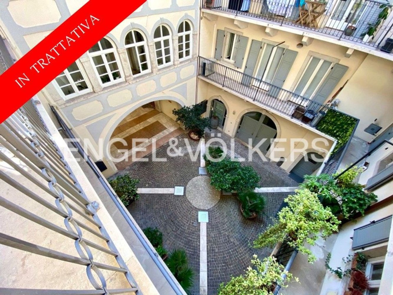 2 bedrooms Apartment in Rovereto, Italy No. 394759