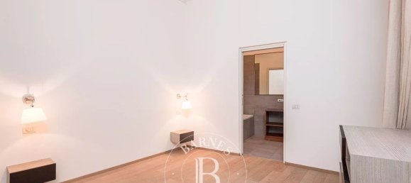 5 rooms Apartment in Milan, Italy No. 333235 14