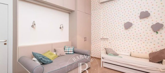 5 rooms Apartment in Milan, Italy No. 333235 17