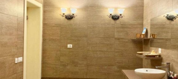 Вилла с 7 спальнями в Сабаильский район, Азербайджан № 1191 11