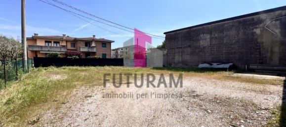 4 rooms Warehouse in Dueville, Italy No. 228649 13
