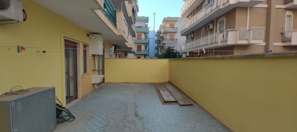 Квартира с 3 комнатами в Gallipoli, Италия № 306403 2