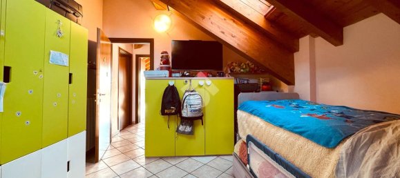 2 bedrooms Apartment in Casatenovo, Italy No. 228393 17