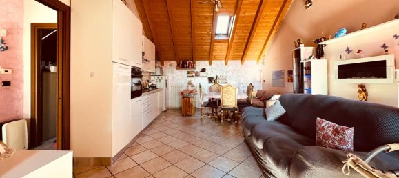 2 bedrooms Apartment in Casatenovo, Italy No. 228393 4