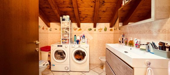 2 bedrooms Apartment in Casatenovo, Italy No. 228393 22