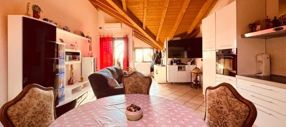 2 bedrooms Apartment in Casatenovo, Italy No. 228393 8