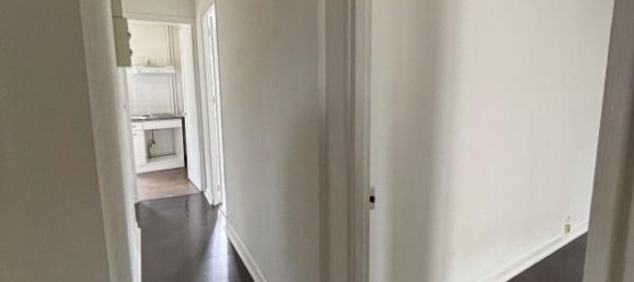 1 bedroom Apartment in Chatellerault, France No. 340598 3