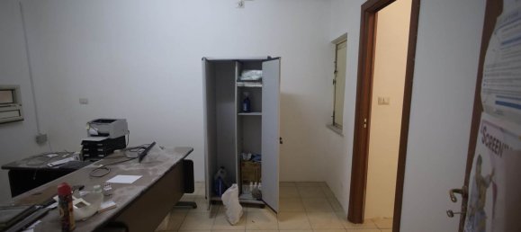 3 rooms Apartment in Catania, Italy No. 167830 15