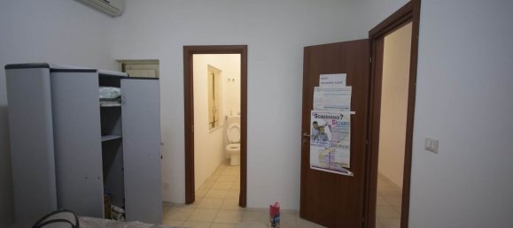 3 rooms Apartment in Catania, Italy No. 167830 17