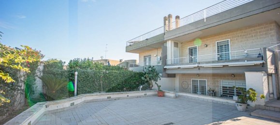 Villa T4 em Bari, Italy N.º 22218 3