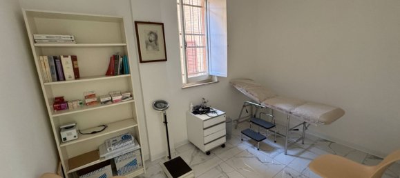 3غرفة عقار تجاري في Porto San Giorgio, Italy رقم 349565 4