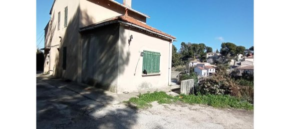 6-Zimmer Haus in Marseille, France, Nr. 351499 8
