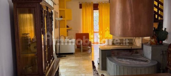 3 bedrooms Apartment in Rome, Italy No. 318355 12