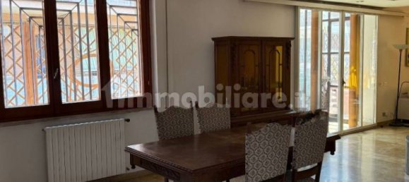 3 bedrooms Apartment in Rome, Italy No. 318355 11