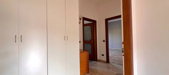 3 bedrooms Villa in Montichiari, Italy No. 333063 11
