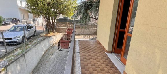 3 bedrooms Villa in Montichiari, Italy No. 333063 15