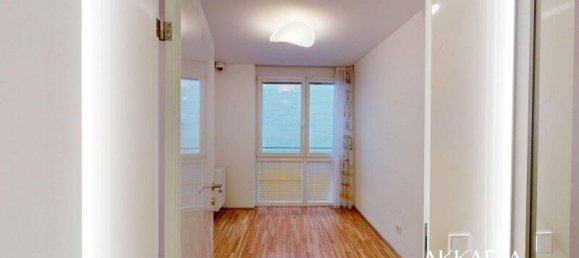 3 rooms Apartment in Hernals, Austria No. 168810 3