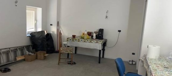 4 rooms Apartment in Campi Bisenzio, Italy No. 23890 9