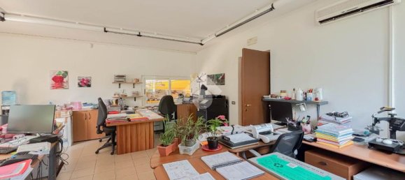 Склад с 4 комнатами в Суизьо, Италия № 309945 6