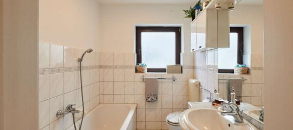 4 bedrooms Building in Plon, Germany No. 270679 24