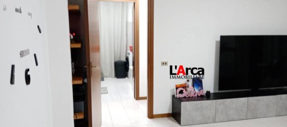 Apartamento de 2 dormitorios en Fiorano al Serio, Italy No. 5873 7
