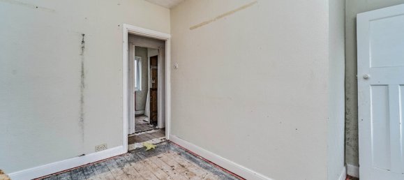 3 bedrooms House in Willenhall, United Kingdom No. 2064 6