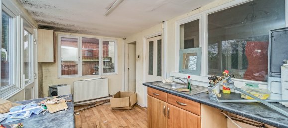 3 bedrooms House in Willenhall, United Kingdom No. 2064 4