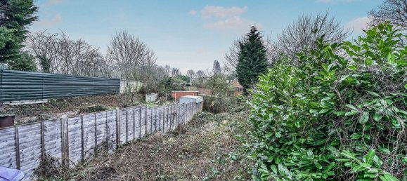 3 bedrooms House in Willenhall, United Kingdom No. 2064 8