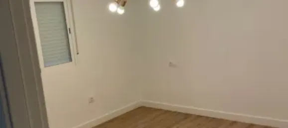 Apartamento de 3 dormitorios en Jaén, Spain No. 175310 8