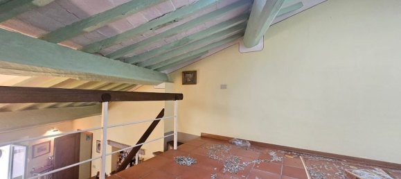 3 rooms Penthouse in Florence, Italy No. 36455 2