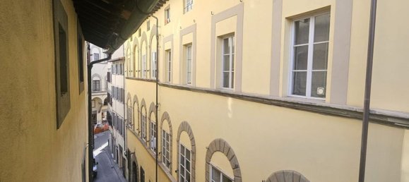 3 rooms Penthouse in Florence, Italy No. 36455 36