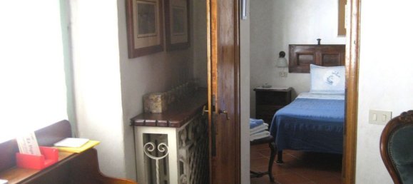 3 rooms Penthouse in Florence, Italy No. 36455 14