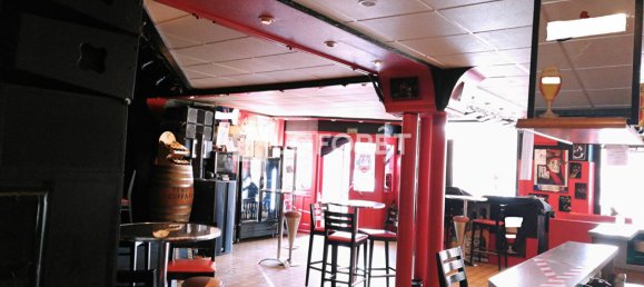 Propriété commerciale à Audun-le-Tiche, France 200m² No. 92013 3