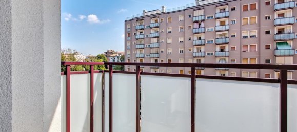 3-Zimmer Wohnung in Milan, Italy, Nr. 360454 4